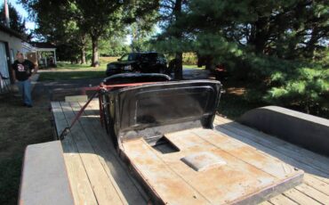 Ford-roadster-pickup-1927-black-2