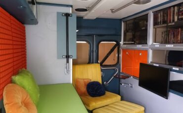 Ford-super-duty-xlt-diesel-1995-white-10