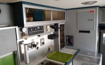 Ford-super-duty-xlt-diesel-1995-white-14