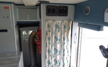 Ford-super-duty-xlt-diesel-1995-white-4