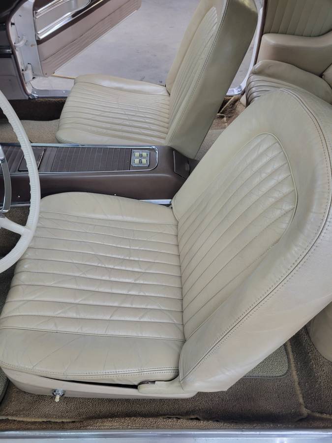 Ford-thunderbird-1960-white-17