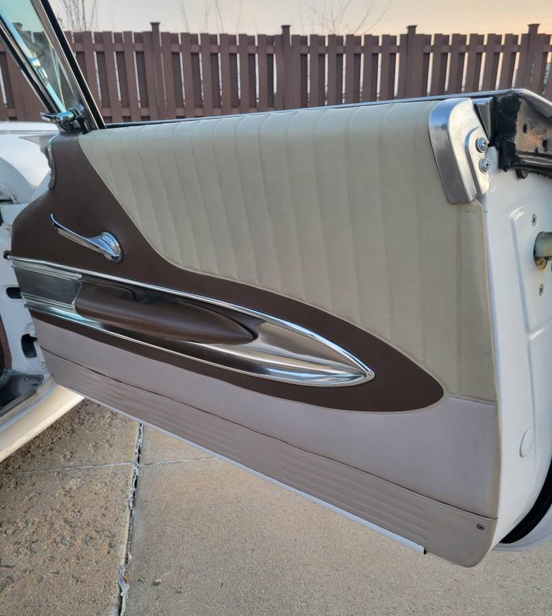 Ford-thunderbird-1960-white-21