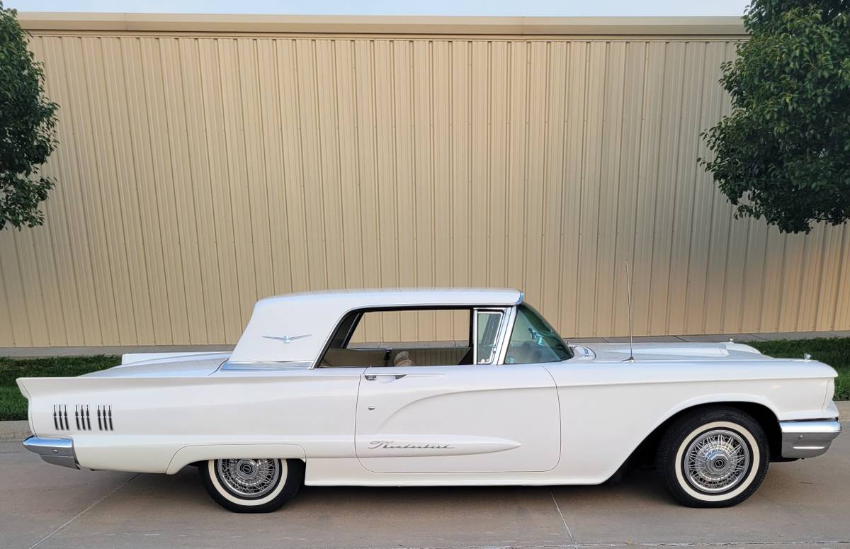 Ford-thunderbird-1960-white-5