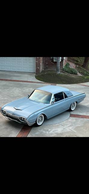 Ford-thunderbird-1962-2