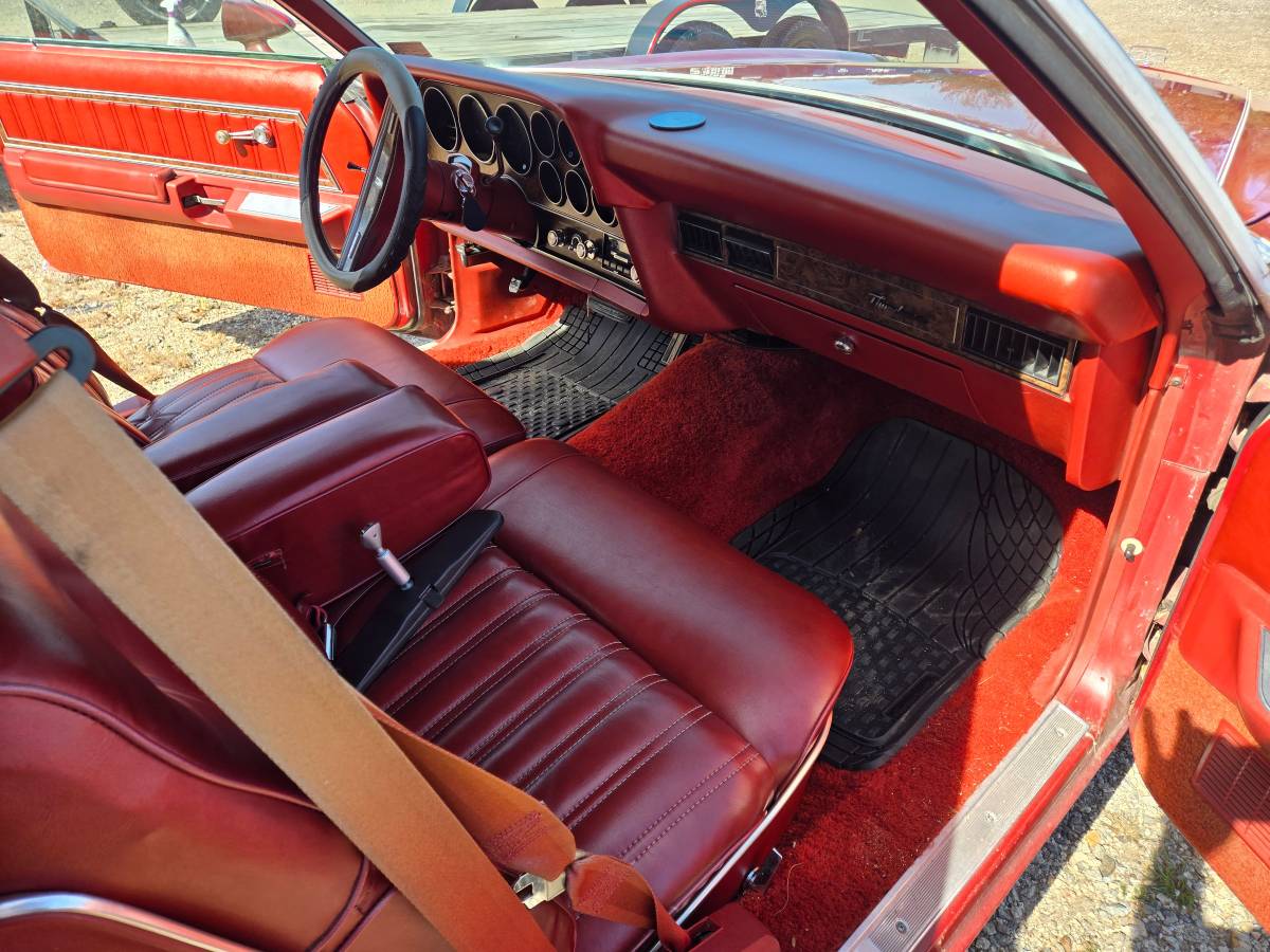 Ford-thunderbird-1978-red-15