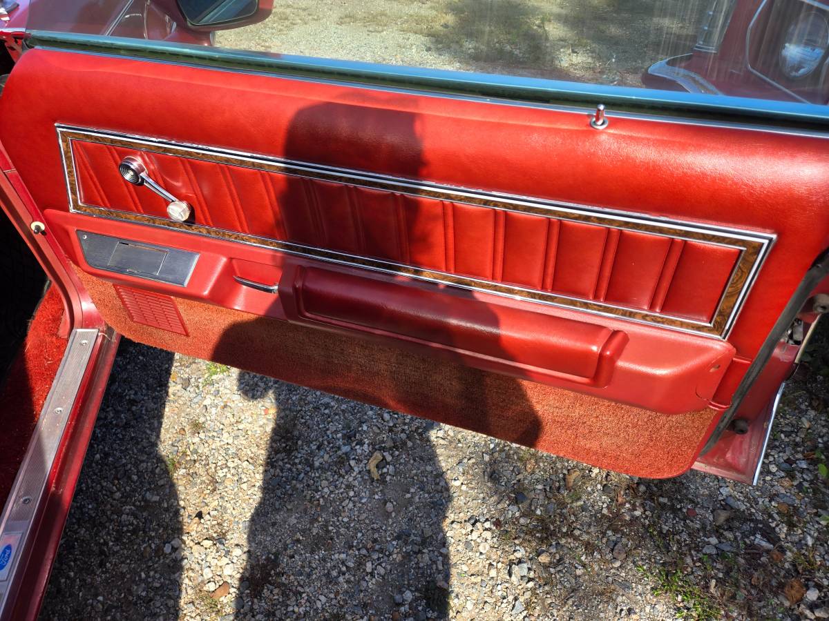 Ford-thunderbird-1978-red-17