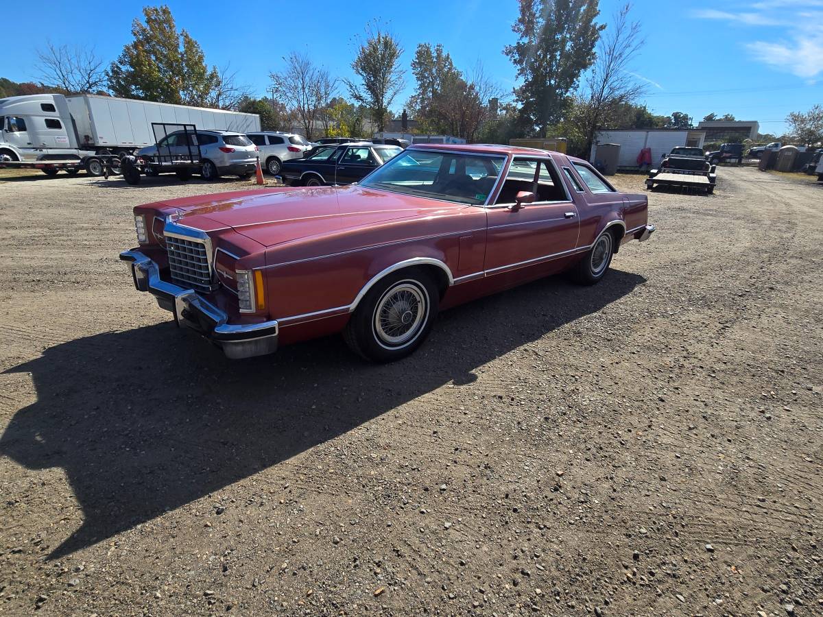 Ford-thunderbird-1978-red