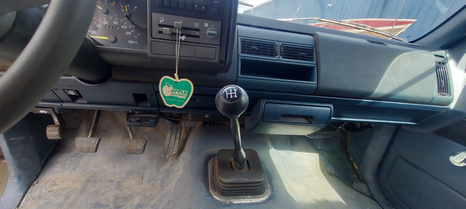 GMC-Sierra-3500-1994-Commercial-Vehicle-5