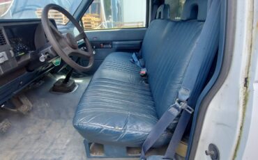 GMC-Sierra-3500-1994-Commercial-Vehicle-7