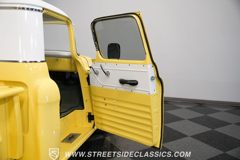 Gmc-3100-1956-Yellow-Green-1