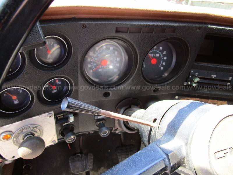 Gmc-6500-pumper-1976-red-10