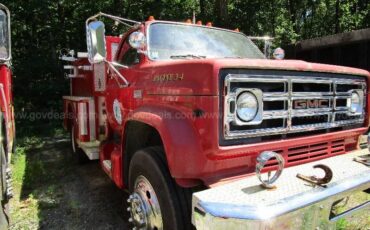 Gmc-6500-pumper-1976-red-2