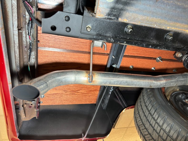 Gmc-Other-1963-Candy-Apple-Red-Tri-Black-40