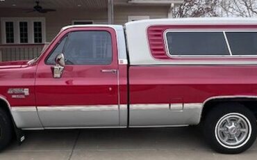 Gmc-Sierra-1500-1982-Carmine-Red-amp-Silver-Red-13