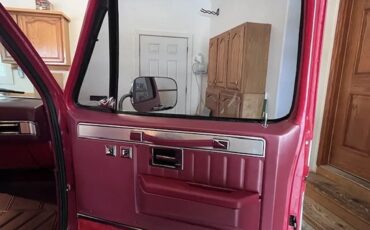 Gmc-Sierra-1500-1982-Carmine-Red-amp-Silver-Red-4
