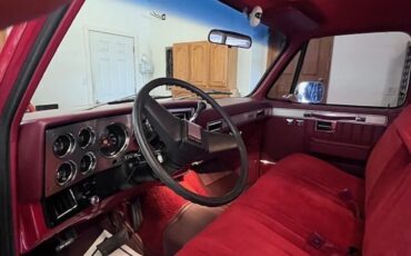 Gmc-Sierra-1500-1982-Carmine-Red-amp-Silver-Red-5