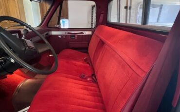 Gmc-Sierra-1500-1982-Carmine-Red-amp-Silver-Red-7