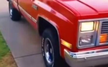 Gmc-sierra-1500-1985-red-11