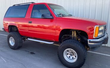 Gmc-yukon-1993-red-16