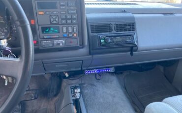 Gmc-yukon-1993-red-24