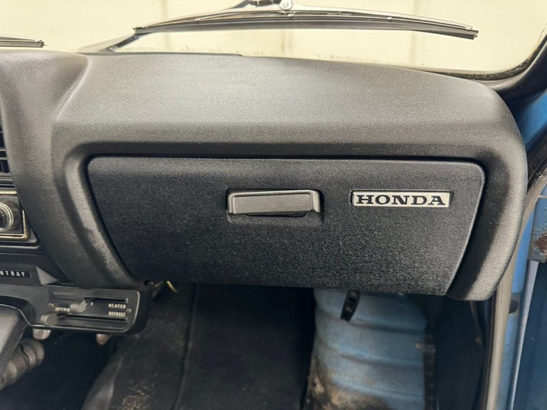 Honda-600-1972-Blue-Black-12