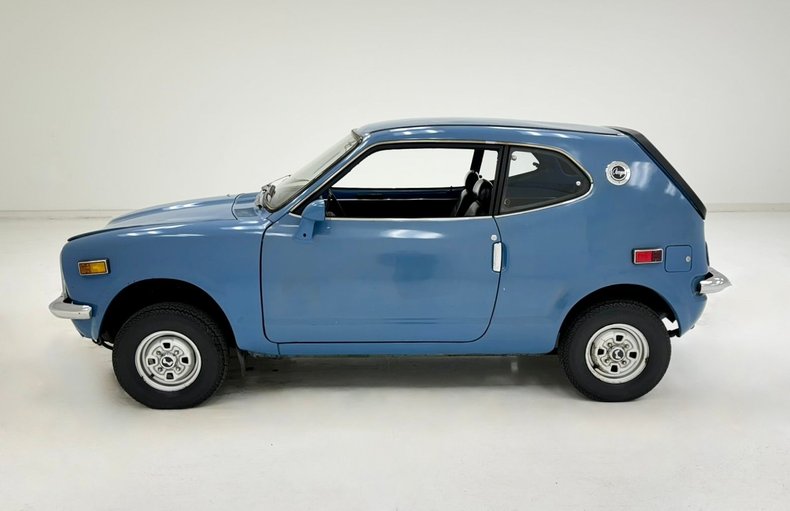 Honda-600-1972-Blue-Black-3