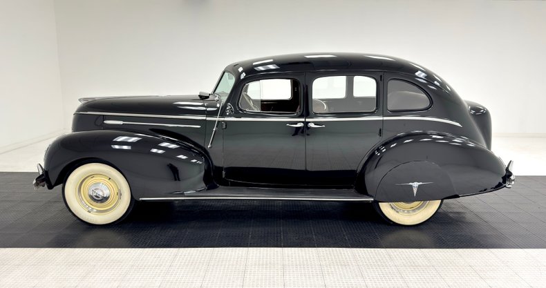 Hudson-Other-1939-Black-Taupe-1