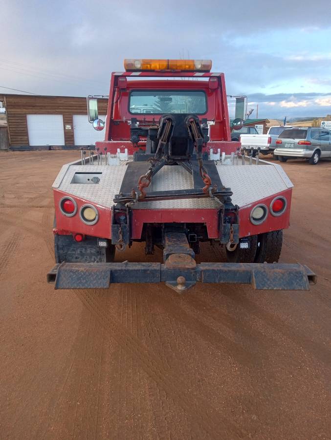 International-4700-diesel-1995-red-2