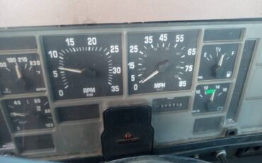 International-4700-diesel-1995-red-6