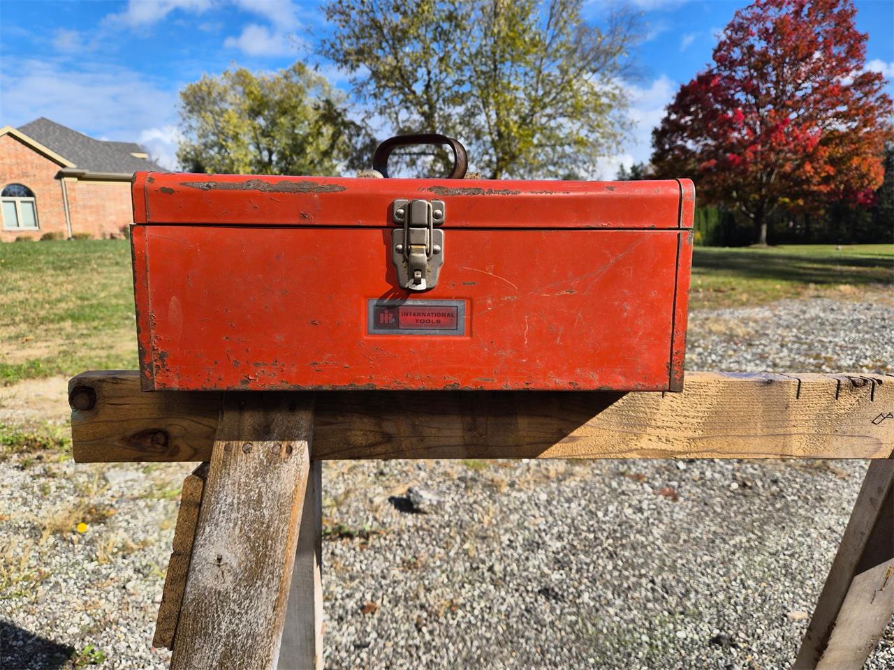 International-Harvester-1975-Pea-Green-Beige-17