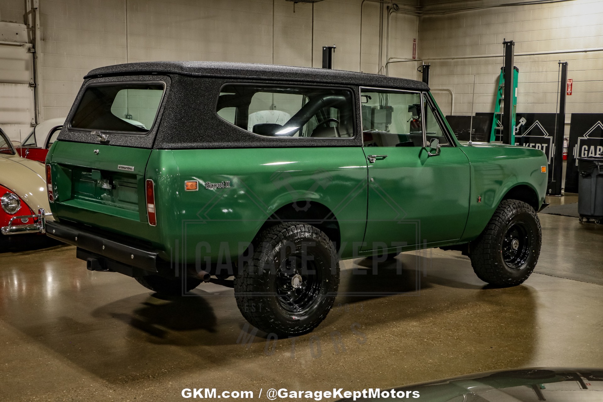 International-Scout-1975-Green-Black-9