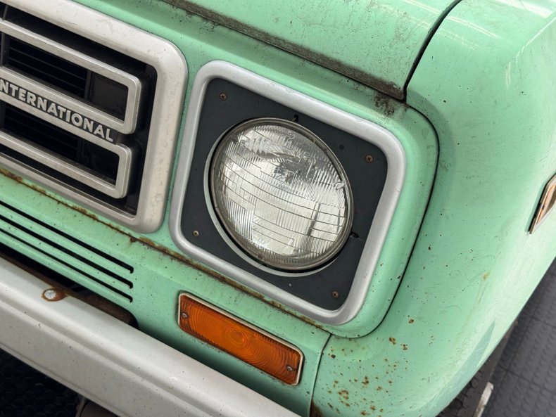 International-Scout-ii-1979-Mint-Green-Black-17