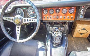 Jaguar-E-type-1961-Black-Black-7