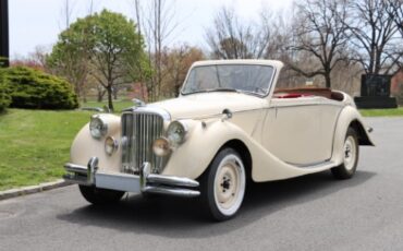 Jaguar-Mark-v-1950-Ivory-Red