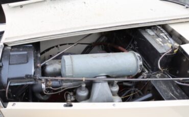 Jaguar-Mark-v-1950-Ivory-Red-6