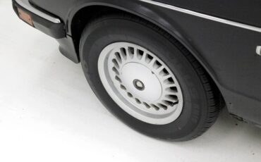Jaguar-Xj6-1990-Black-Barley-17