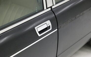 Jaguar-Xj6-1990-Black-Barley-19