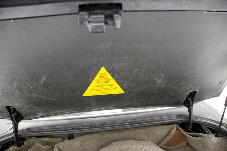 Jaguar-Xj6-1990-Black-Barley-24