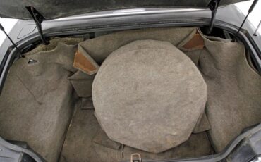 Jaguar-Xj6-1990-Black-Barley-25