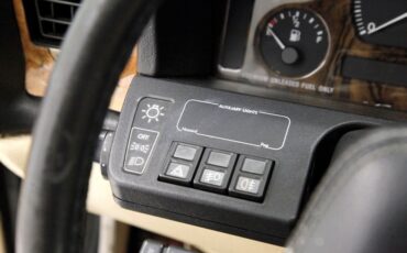 Jaguar-Xj6-1990-Black-Barley-32