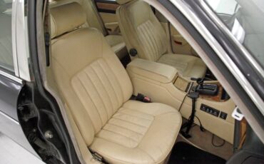 Jaguar-Xj6-1990-Black-Barley-38