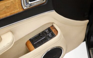 Jaguar-Xj6-1990-Black-Barley-39