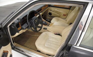 Jaguar-Xj6-1990-Black-Barley-4