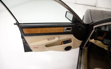 Jaguar-Xj6-1990-Black-Barley-46