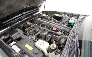 Jaguar-Xj6-1990-Black-Barley-9