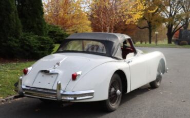 Jaguar-Xk-150-1959-White-Red-4