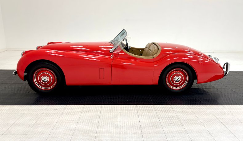 Jaguar-Xk120-1954-Red-Beige-1