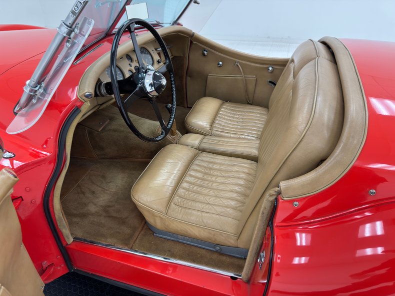 Jaguar-Xk120-1954-Red-Beige-15