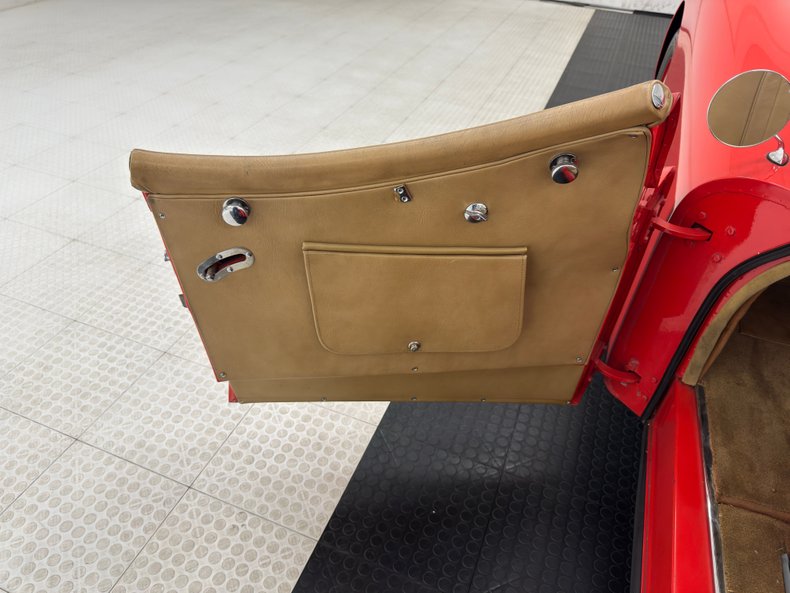 Jaguar-Xk120-1954-Red-Beige-48