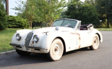 Jaguar-Xk120-1954-White-Red-1